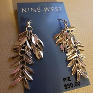 NWT Nine West silver dangling earrings